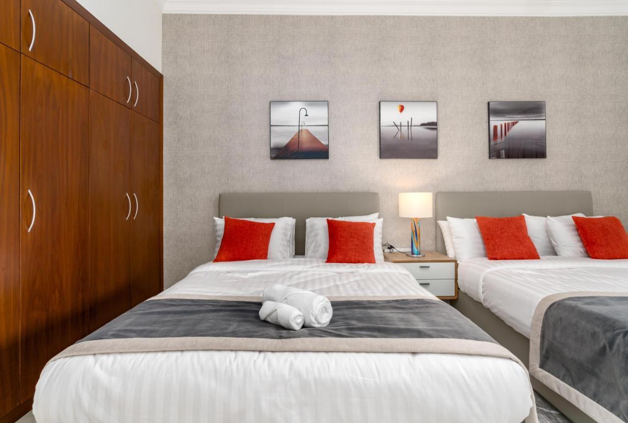 Globalstay At Palm Jumeirah Beachfront Paradise With Pool And Gym Dubai Ngoại thất bức ảnh