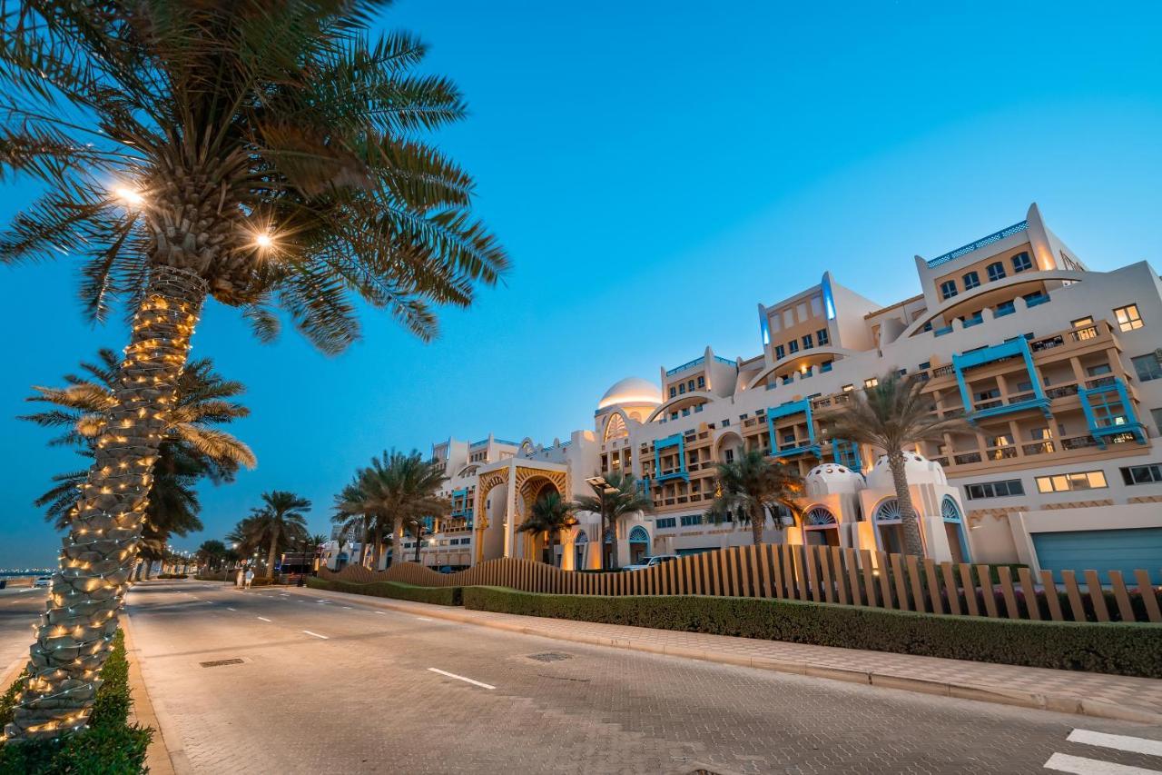 Globalstay At Palm Jumeirah Beachfront Paradise With Pool And Gym Dubai Ngoại thất bức ảnh