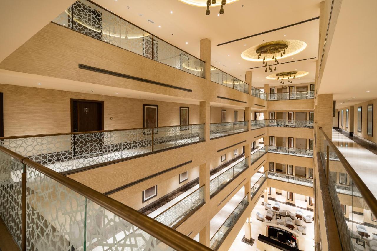 Globalstay At Palm Jumeirah Beachfront Paradise With Pool And Gym Dubai Ngoại thất bức ảnh
