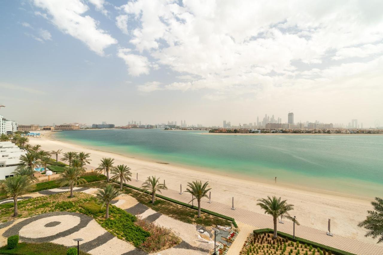 Globalstay At Palm Jumeirah Beachfront Paradise With Pool And Gym Dubai Ngoại thất bức ảnh