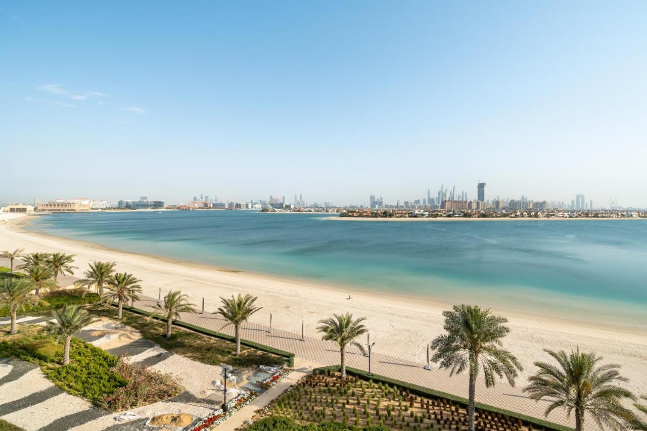 Globalstay At Palm Jumeirah Beachfront Paradise With Pool And Gym Dubai Ngoại thất bức ảnh